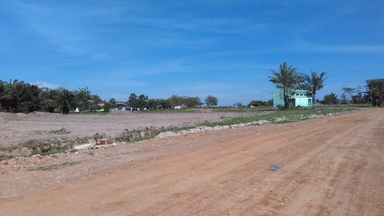 Lapangan mau Digusur Tol, Pamong Jatisari Temui Camat Jati Agung